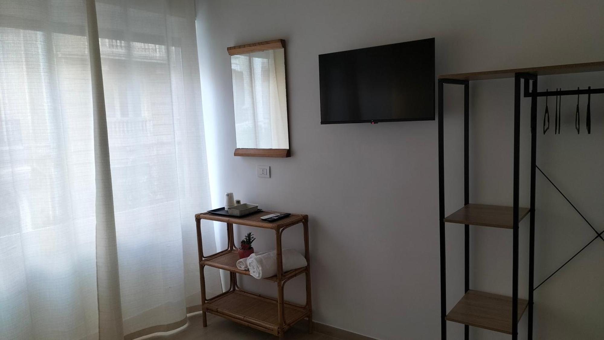 Al Teatro Rooms Bari Esterno foto
