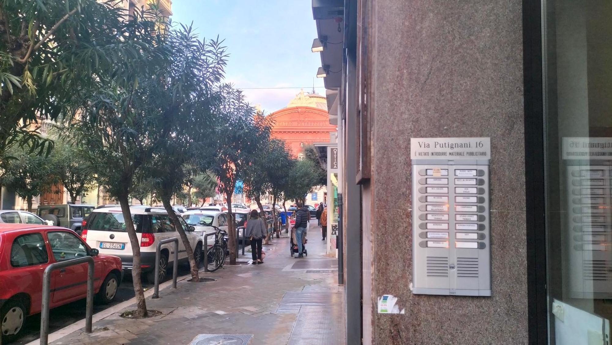 Al Teatro Rooms Bari Esterno foto